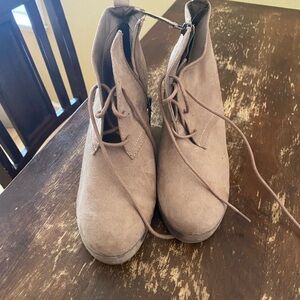 Tan Lace Up Boots with Suede Finish